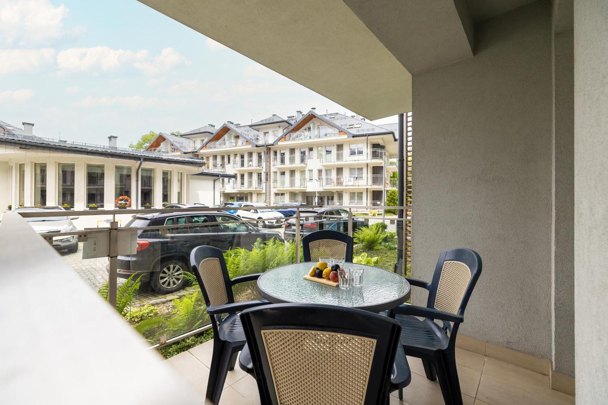 Przestronne Apartamenty W Zakopanem Z Trzema Sypialniami I Parkingiem By Noclegi Renters Dış mekan fotoğraf