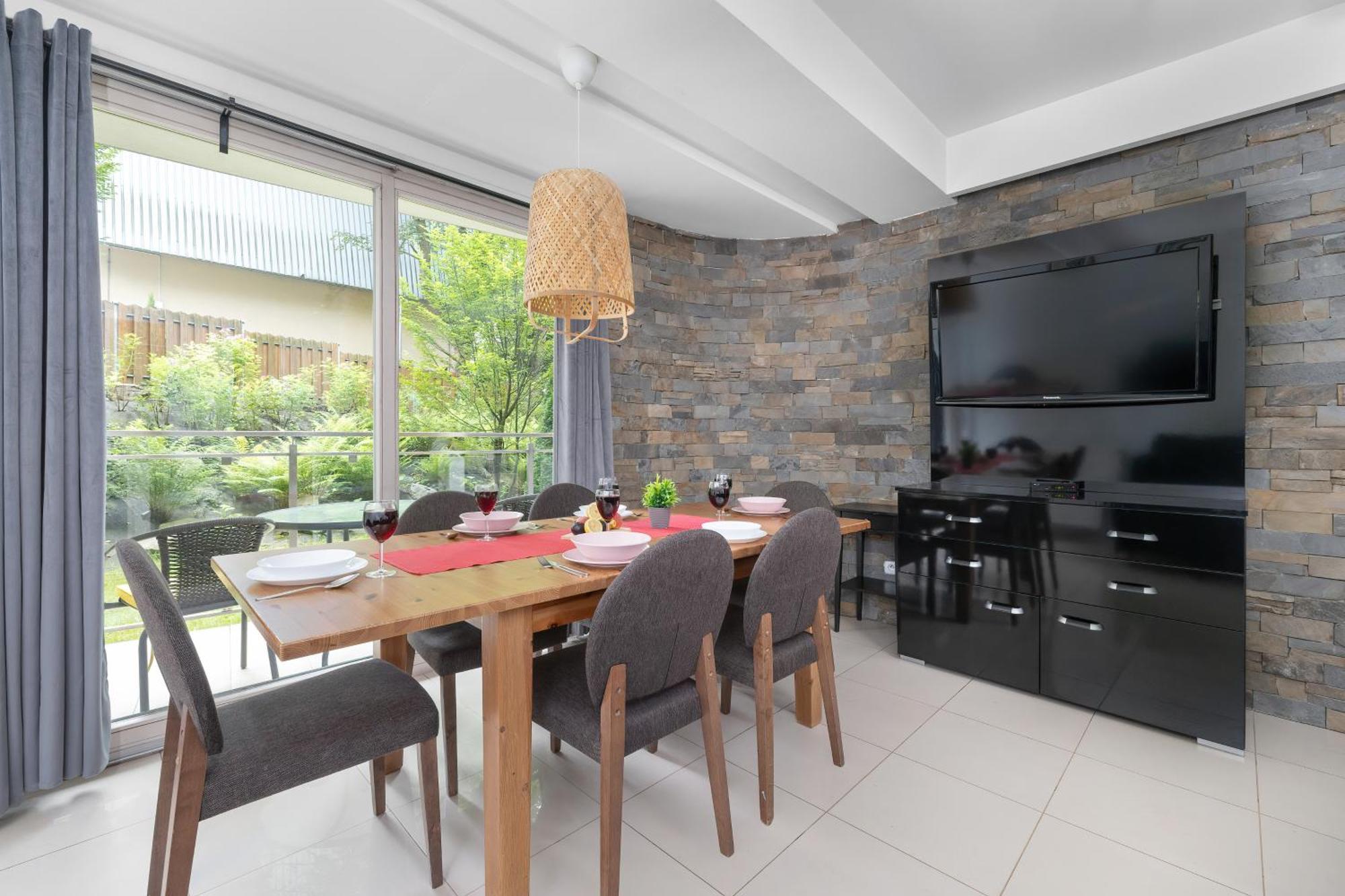 Przestronne Apartamenty W Zakopanem Z Trzema Sypialniami I Parkingiem By Noclegi Renters Dış mekan fotoğraf